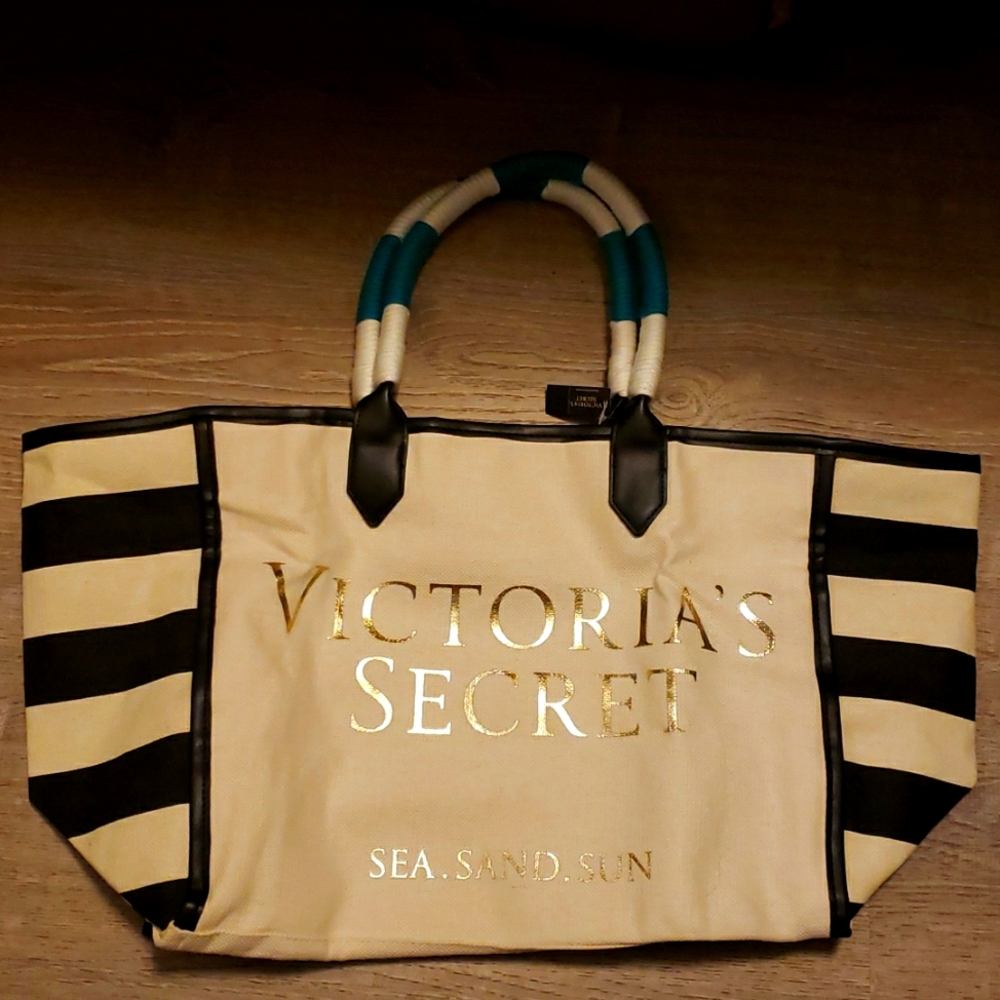 Victoria Secret large tote New with tags